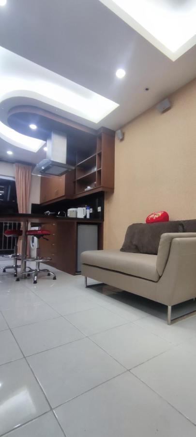 Classy! 2Br Apartment - Modern Comfort In West Jakarta Cbd Bagian luar foto